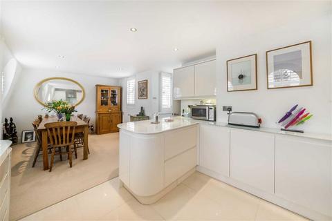 3 bedroom flat for sale, Hollywood Road, London SW10