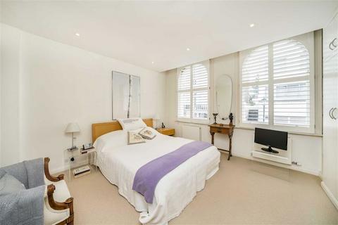 3 bedroom flat for sale, Hollywood Road, London SW10