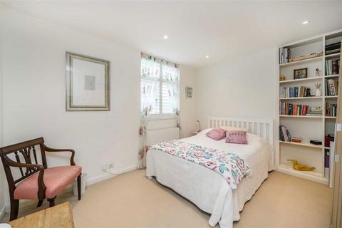 3 bedroom flat for sale, Hollywood Road, London SW10