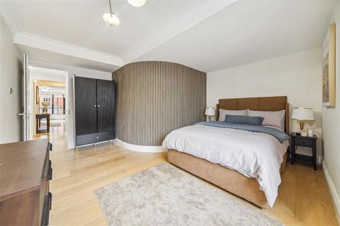 3 bedroom flat to rent, Drayton Gardens, London SW10