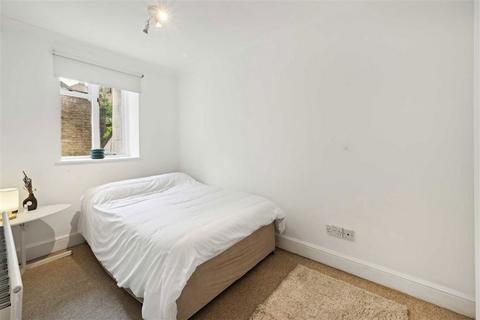 2 bedroom flat for sale, Redcliffe Gardens, London SW10