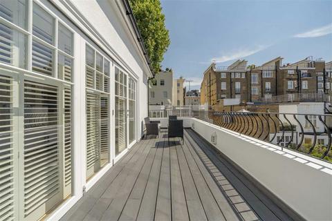 4 bedroom house to rent, Ennismore Gardens, London SW7