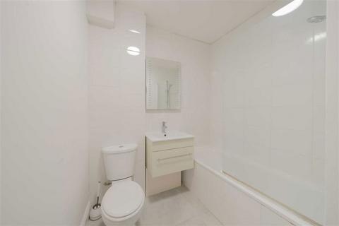 2 bedroom flat to rent, Ifield Road, London SW10