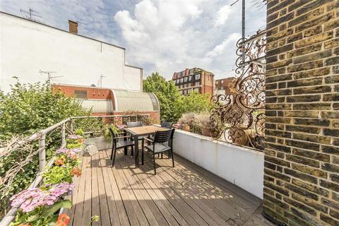 2 bedroom flat to rent, Brompton Square, London SW3