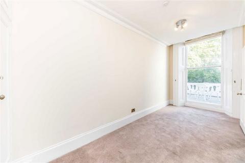 2 bedroom flat to rent, Cornwall Gardens, London SW7