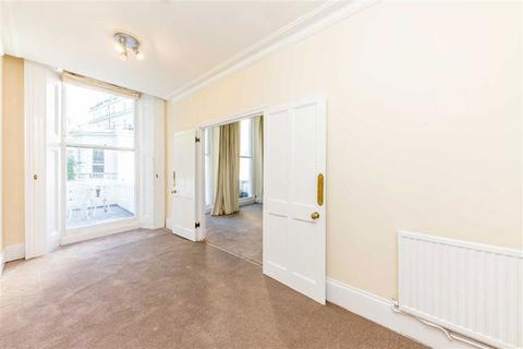 2 bedroom flat to rent, Cornwall Gardens, London SW7