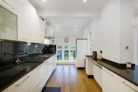 26 Campden Crescent, Wembley, HA0 3JQ