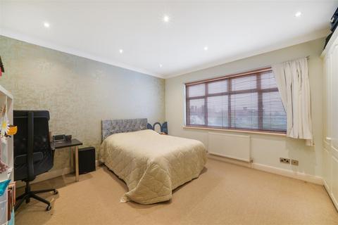 26 Campden Crescent, Wembley, HA0 3JQ