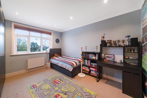 26 Campden Crescent, Wembley, HA0 3JQ