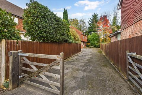 4 bedroom detached house for sale, Grenehurst Way, Petersfield, Hampshire