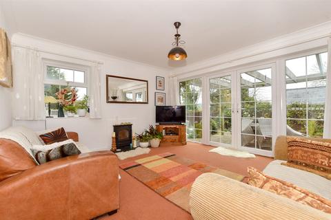 3 bedroom chalet for sale, Mulberry Hill, Chilham, Canterbury, Kent