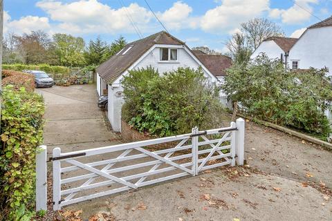 3 bedroom chalet for sale, Mulberry Hill, Chilham, Canterbury, Kent