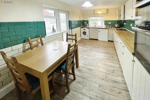 3 bedroom terraced house for sale, Grove Road, Bridgend, Bridgend County. CF31 3EF