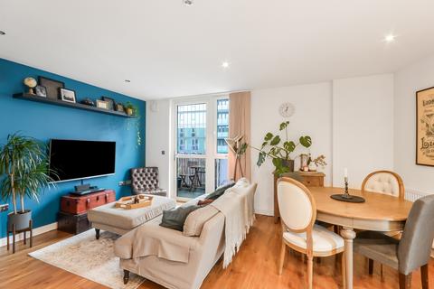 1 bedroom apartment for sale, Opal Court, High Street, Stratford, E15