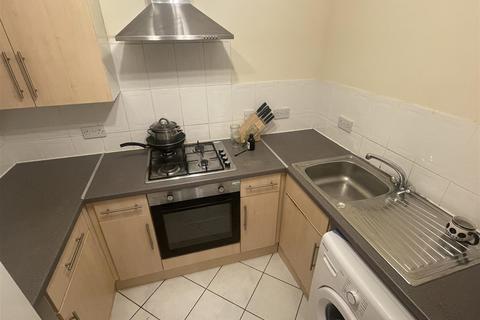 1 bedroom flat to rent, David Cuthbert Court, Greenside Street, Manchester