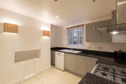 7 bedroom terraced house to rent, Mile End Road, London E3