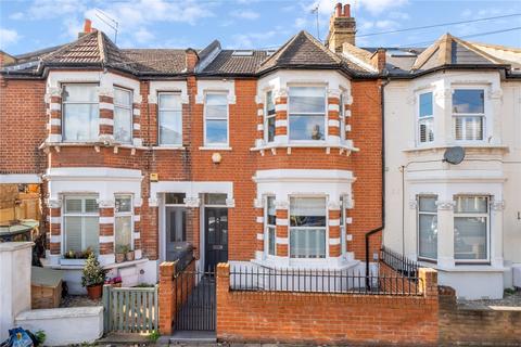 7 Winfrith Road, London, SW18 3BE
