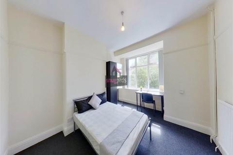 4 bedroom house to rent, Bolton Road, Salford, Manchester