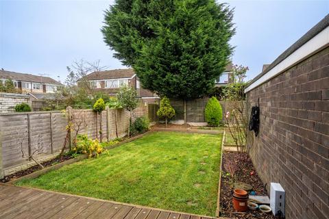 3 bedroom semi-detached house for sale, Primley Park View, Leeds LS17