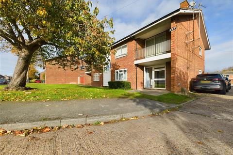 1 bedroom flat to rent, Meadgate Avenue, Essex CM2