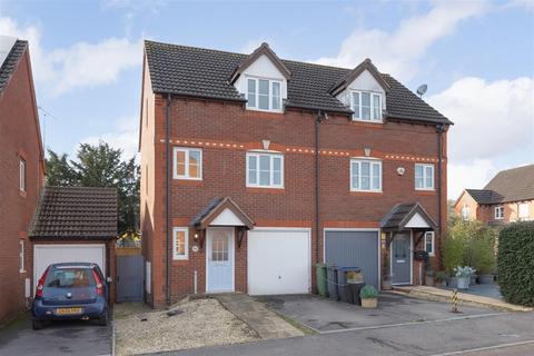 3 bedroom semi-detached house for sale, Yeoman Way, Trowbridge