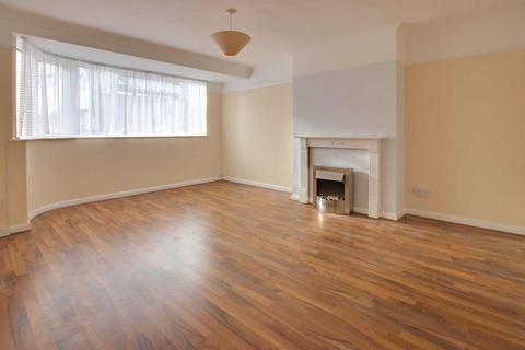 2 bedroom maisonette for sale, Orchard Court, Wickham Road, Shirley