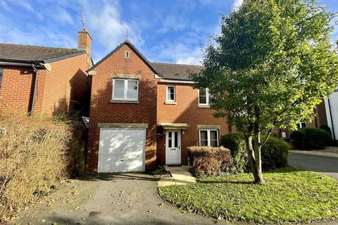 4 bedroom detached house for sale, John Alder Close, Chiseldon