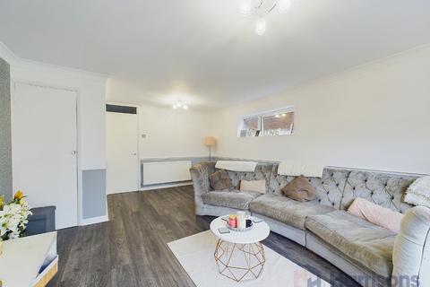 3 bedroom end of terrace house for sale, Peregrine Drive, Sittingbourne, Kent, ME10 4TZ