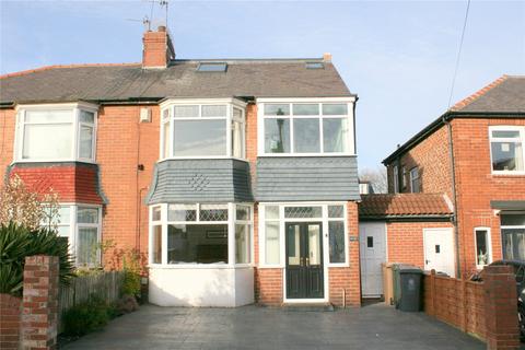 4 bedroom semi-detached house for sale, Seacombe Avenue, Cullercoats, NE30