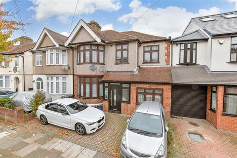 5 bedroom terraced house for sale, Dawlish Drive, Ilford, Essex