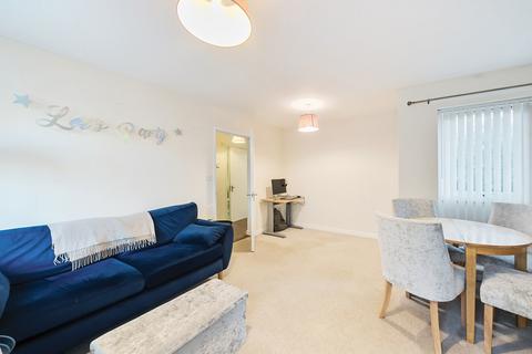 2 bedroom apartment for sale, Blossom Road, St. Peters Hill, Caversham