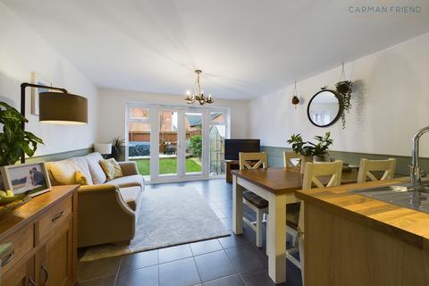 3 bedroom townhouse for sale, Manners Court, Saighton, CH3