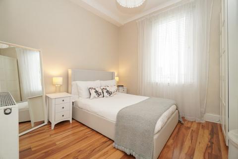1/2, 44 Dumbarton Road, Bowling, Glasgow, G60 5AH