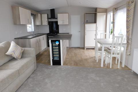 2 bedroom mobile home for sale, Heron Orchard Holiday Park