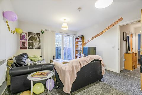 3 bedroom flat for sale, Stretford Road, Manchester M15