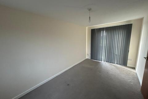 2 bedroom flat to rent, St. Helens Avenue, Swansea SA1