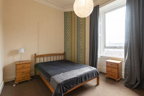2 bedroom flat to rent, 0304L Great Junction Street, Edinburgh, EH6 5LQ