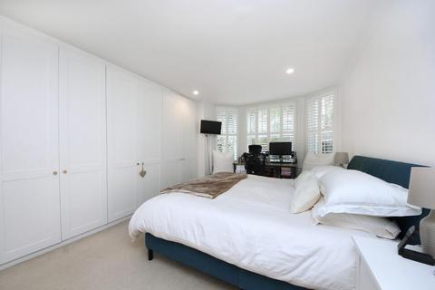 2 bedroom flat for sale, The Avenue, W13