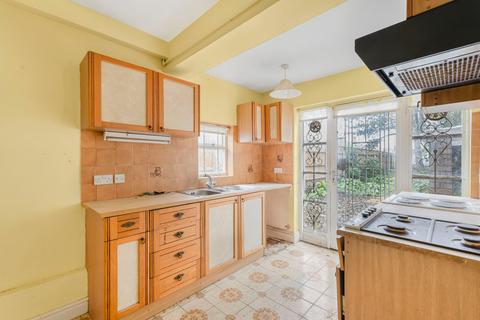 3 bedroom end of terrace house for sale, Cherry Hinton Road, Cambridge CB1