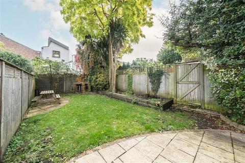 4 bedroom house for sale, Kings Avenue, London SW4