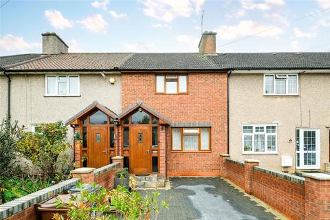 3 bedroom terraced house for sale, Winding Way, Dagenham RM8