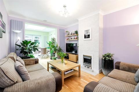 3 bedroom terraced house for sale, Winding Way, Dagenham RM8