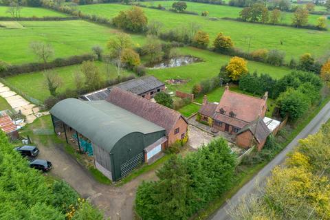 3 bedroom equestrian property for sale, Astwood Bank, Redditch, Worcestershire