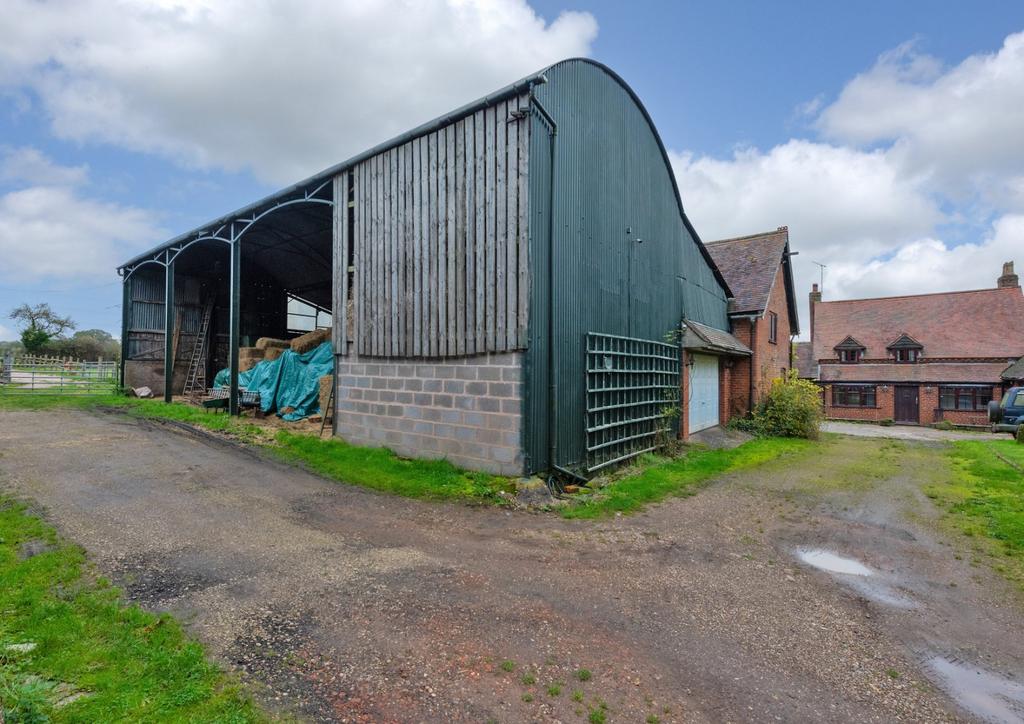 Dutch Barn