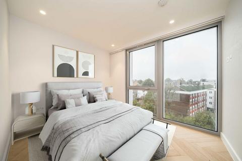 3 bedroom flat for sale, Downs Road, London E5