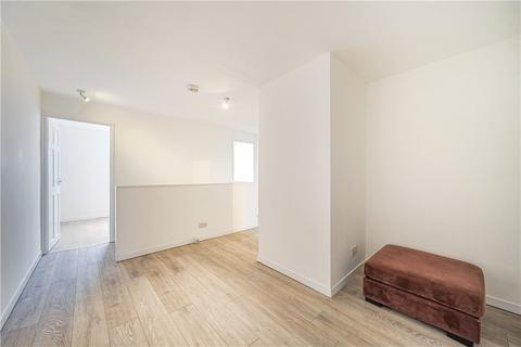 3 bedroom maisonette for sale, Leontine Close, Peckham, London