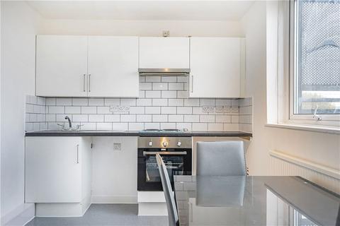 3 bedroom maisonette for sale, Leontine Close, Peckham, London