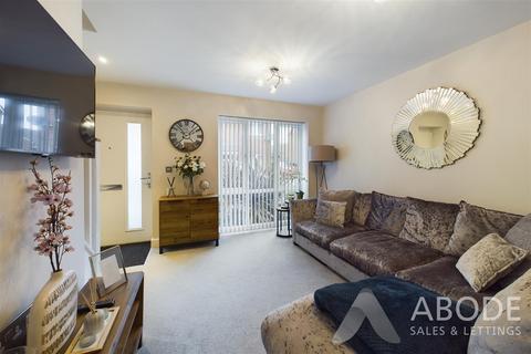 2 bedroom semi-detached house for sale, Mayflower Drive, Burton-On-Trent DE14