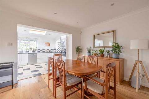9 Keepers Farm Close, Windsor, SL4 4JA