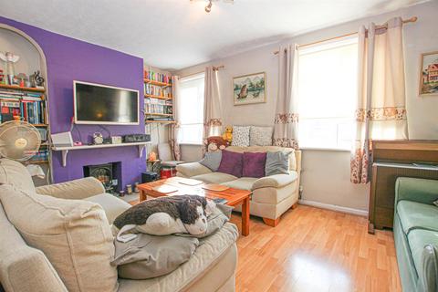 3 bedroom maisonette for sale, New Road, Newmarket CB8